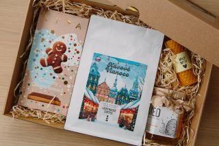 ✨ Toto je zaručene ten najvianočnejší vianočný balíček zo všetkých balíčkov! ✨ Pretože vonia ako Vianoce, chutí ako...